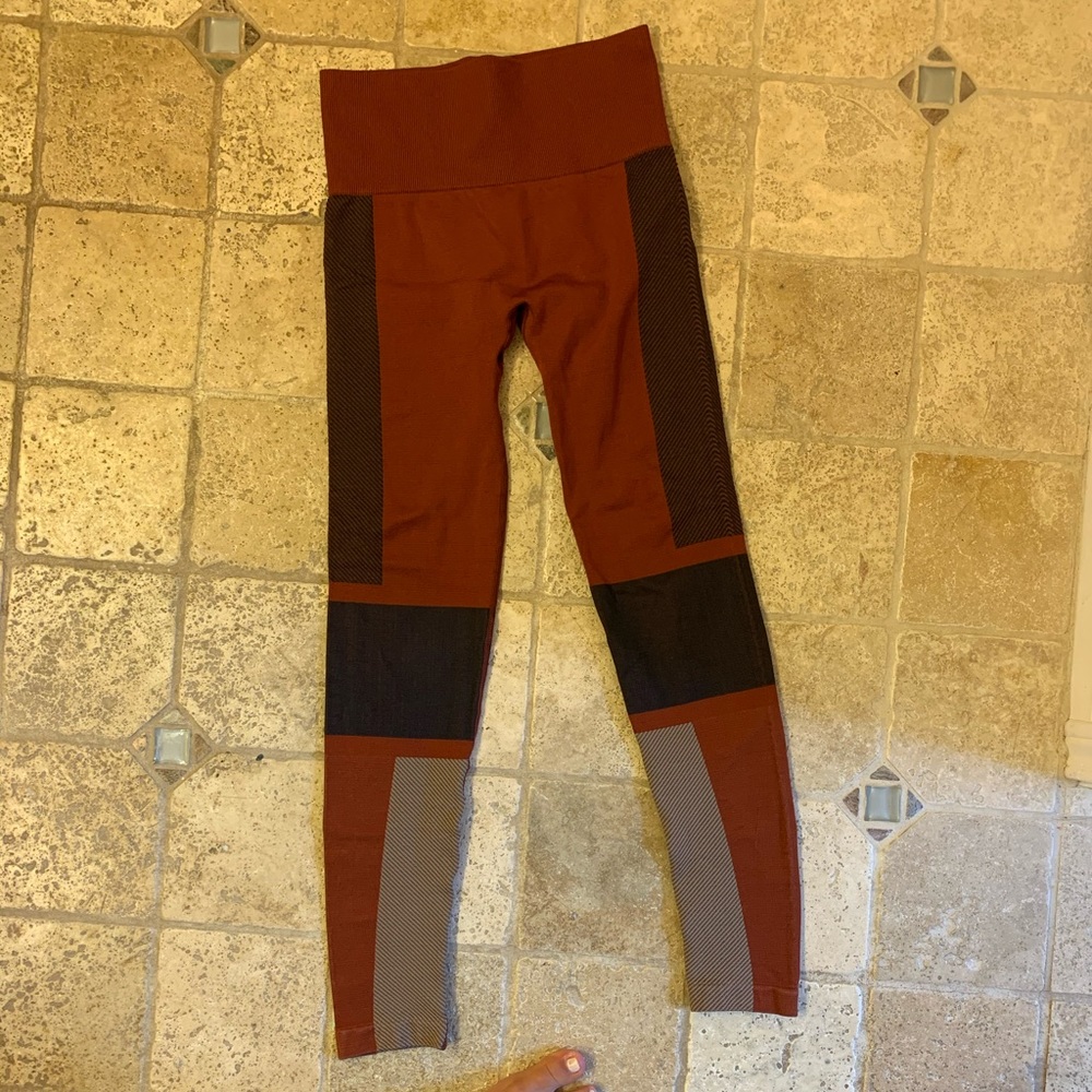 Textured athletic leggings XS/S